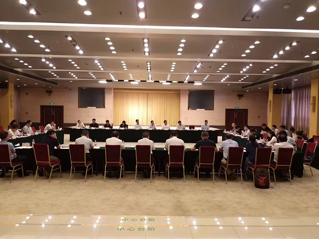 國家知識產(chǎn)權(quán)局副局長張茂于組織召開座談會，我司沈總做代表發(fā)言